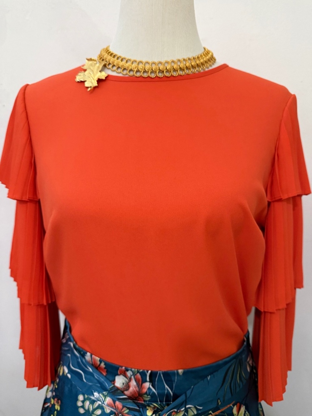 WEILL Paris Orange Pleated Tiered Accordion Sleeve Statement Blouse, SZ small 8